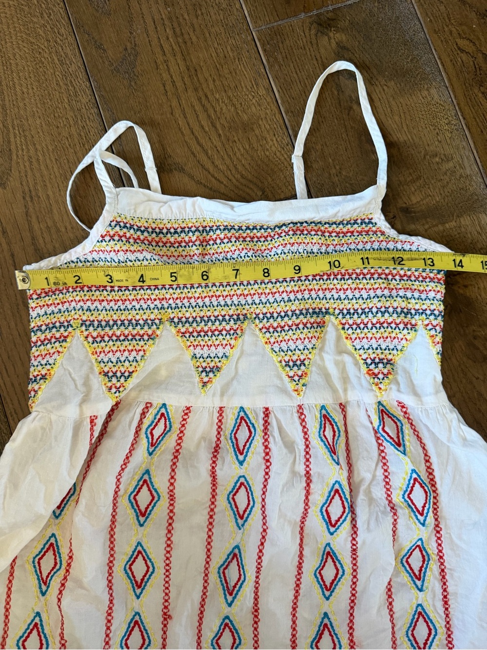 Vintage Prana White Embroidered Boho tank with Multicolor Geometric Stitching M - Picture 3 of 8